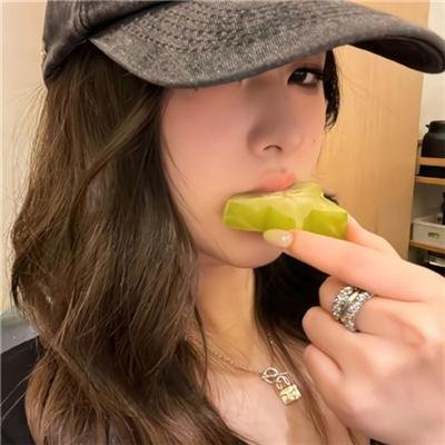 披著丝绸的魔鬼
